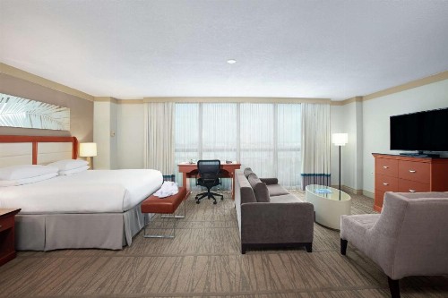 DoubleTree by Hilton Hotel Miami Airport & Convention Center - image 25