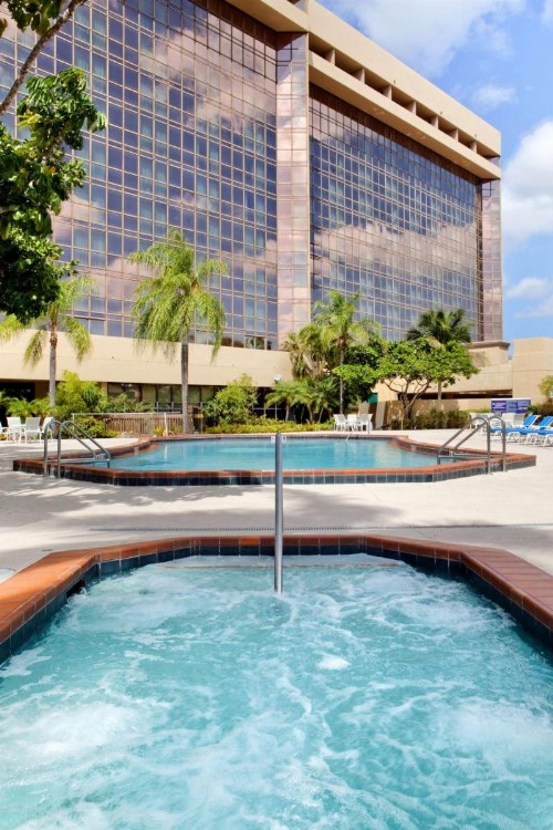 DoubleTree by Hilton Hotel Miami Airport & Convention Center - image 26