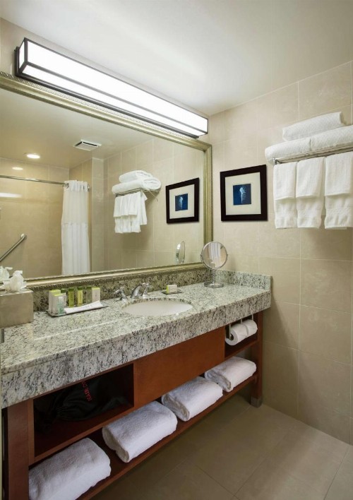 DoubleTree by Hilton Hotel Miami Airport & Convention Center - image 34