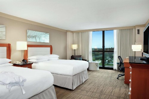 DoubleTree by Hilton Hotel Miami Airport & Convention Center - image 43