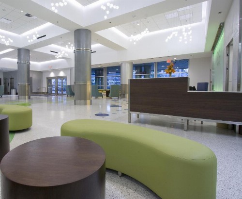 Miami International Airport Hotel - image 6