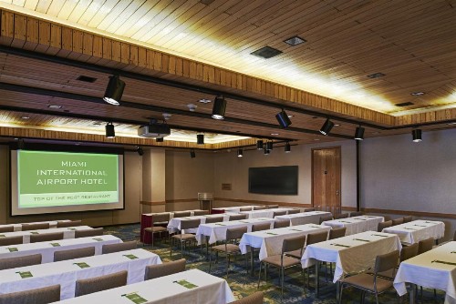 Miami International Airport Hotel - image 7