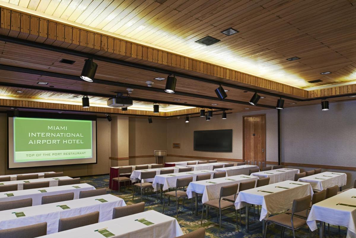 Miami International Airport Hotel - image 7