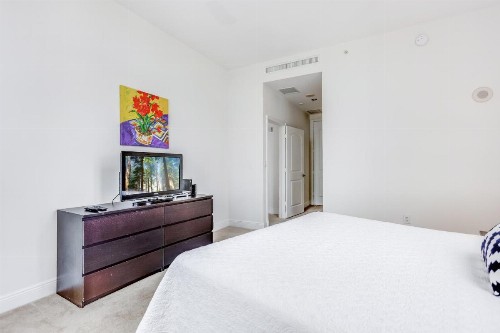 Dadeland Towers by Miami Vacations - image 7