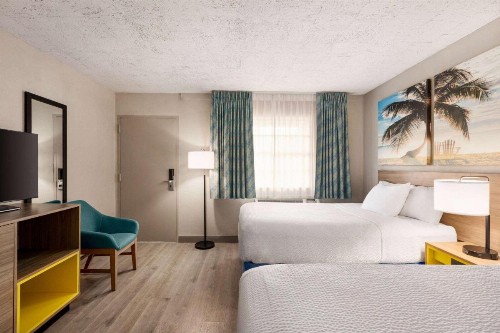 Days Inn by Wyndham Miami Airport North - image 18