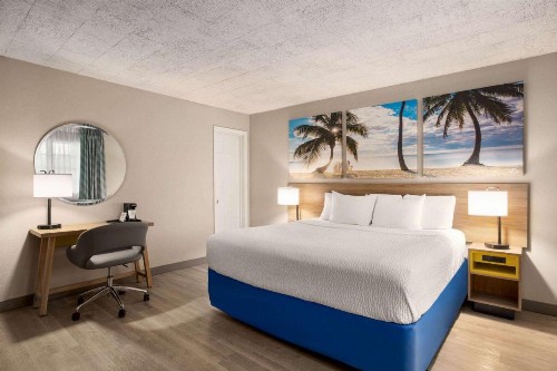 Days Inn by Wyndham Miami Airport North - image 24