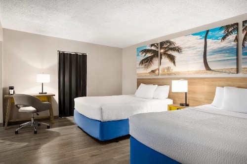 Days Inn by Wyndham Miami Airport North - image 37