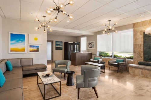 Days Inn by Wyndham Miami Airport North - image 7