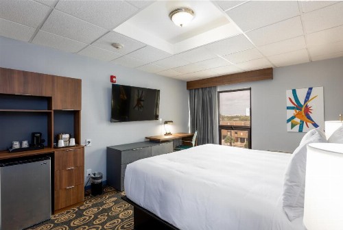 Regency Miami Airport - image 29