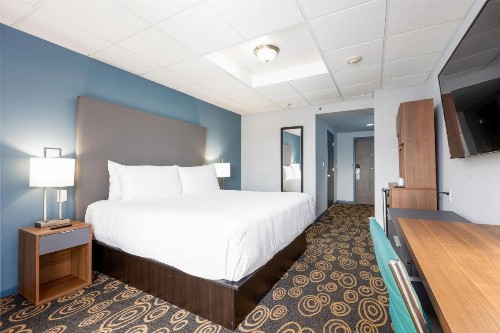 Regency Miami Airport - image 33
