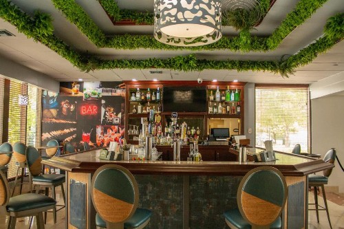 Regency Miami Airport - image 4