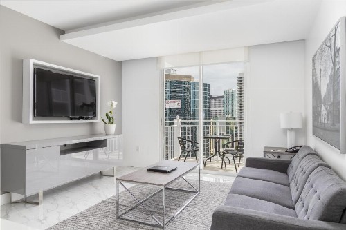 Fortune House Hotel Suites - image 24