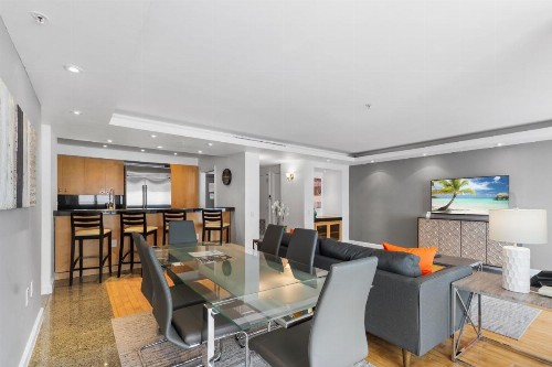 Fortune House Hotel Suites - image 4