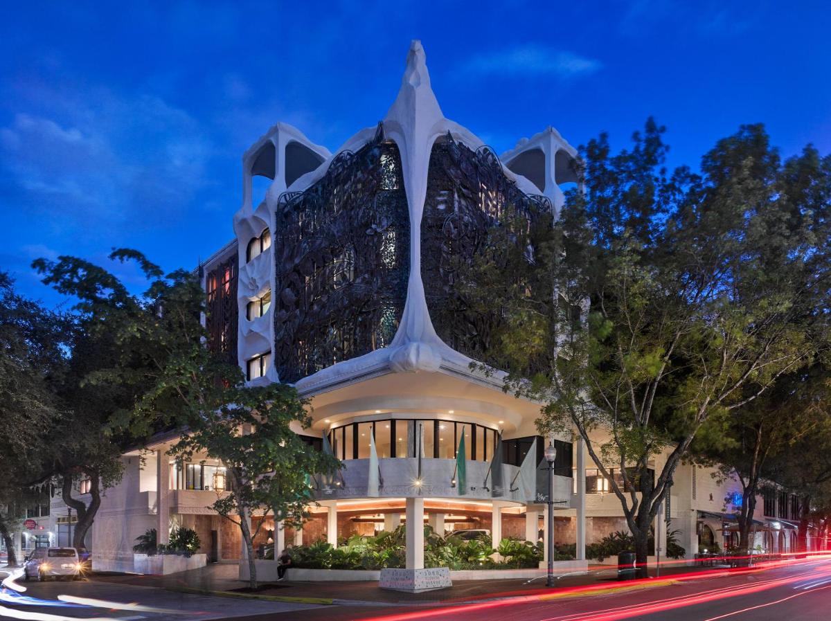 The Mayfair at Coconut Grove - image 2