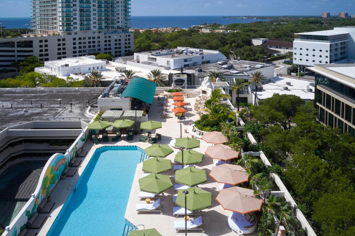 The Mayfair at Coconut Grove - image 3