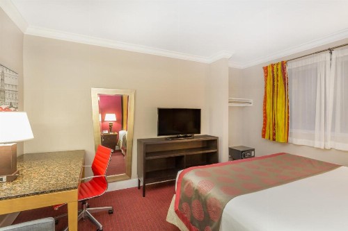 Ramada by Wyndham Miami Springs/Miami International Airport - image 17