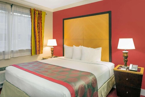 Ramada by Wyndham Miami Springs/Miami International Airport - image 2