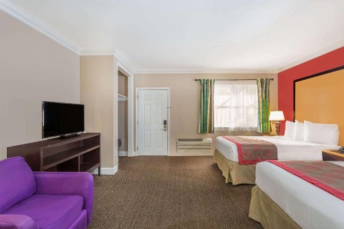 Ramada by Wyndham Miami Springs/Miami International Airport - image 32