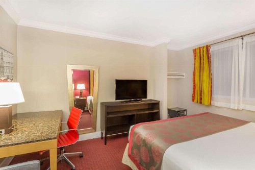 Ramada by Wyndham Miami Springs/Miami International Airport - image 42