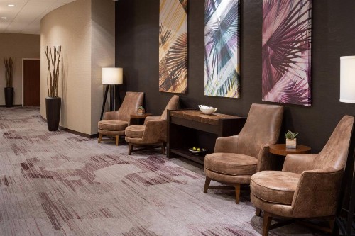 Courtyard by Marriott Miami Airport - image 32