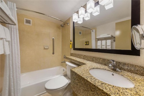 Best Western Plus Windsor Inn - image 17