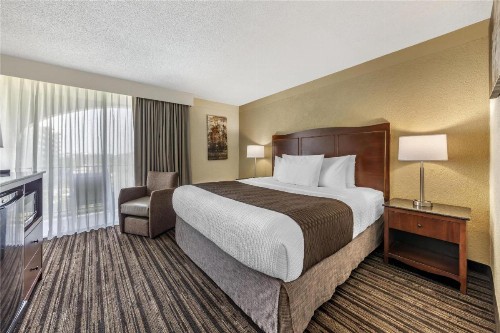 Best Western Plus Windsor Inn - image 3