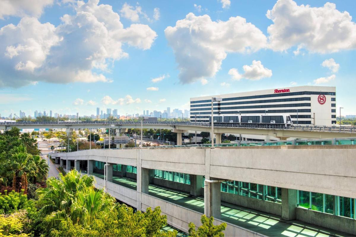 Sheraton Miami Airport Hotel and Executive Meeting Center - image 2