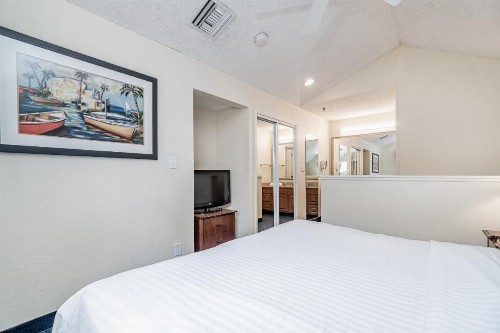 Doral Inn & Suites Miami Airport West - image 33