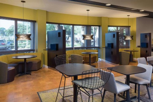 Courtyard by Marriott Miami West/FL Turnpike - image 26