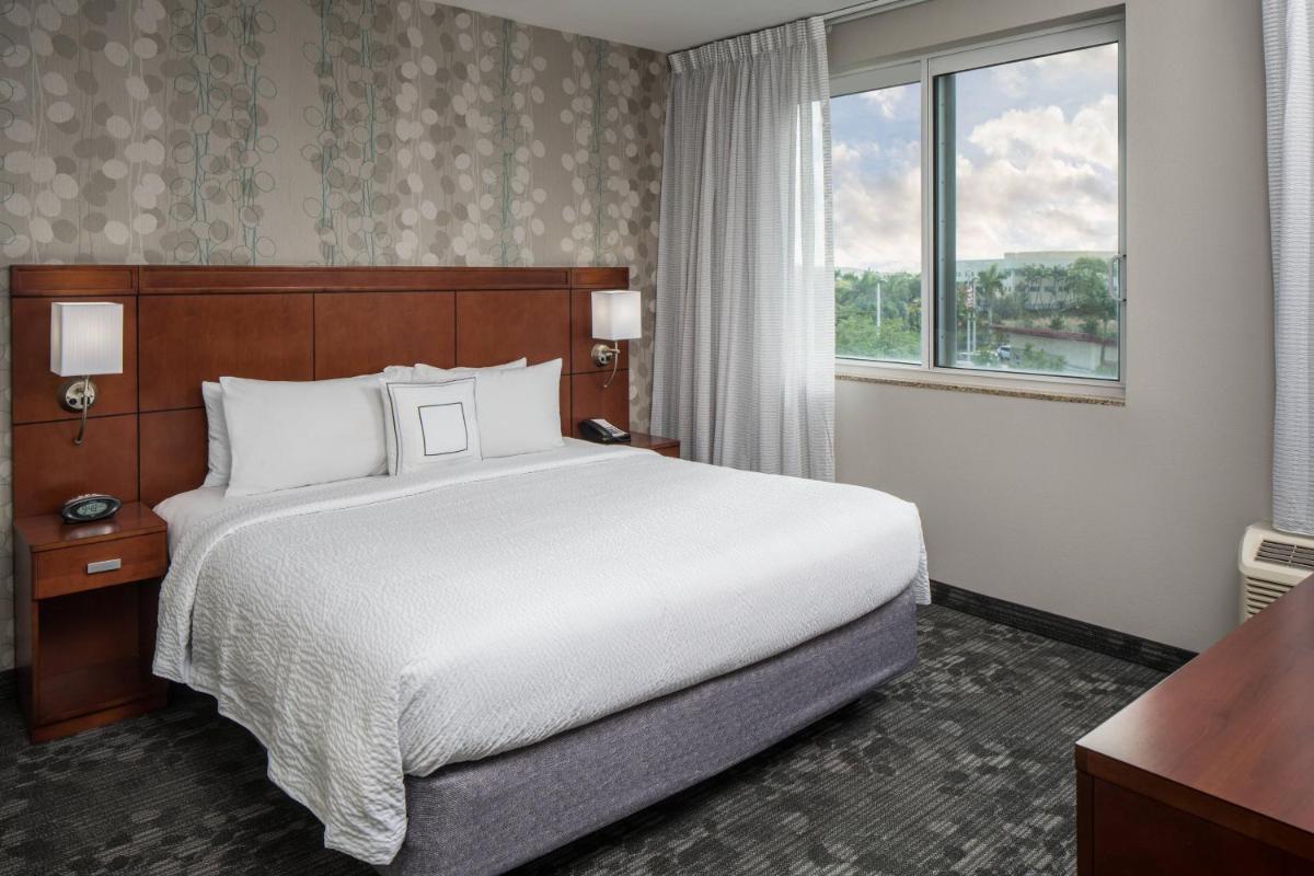 Courtyard by Marriott Miami West/FL Turnpike - image 3