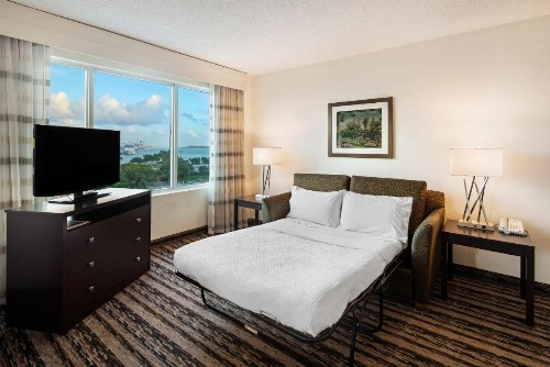 Holiday Inn Hotel Port of Miami-Downtown an IHG Hotel - image 40