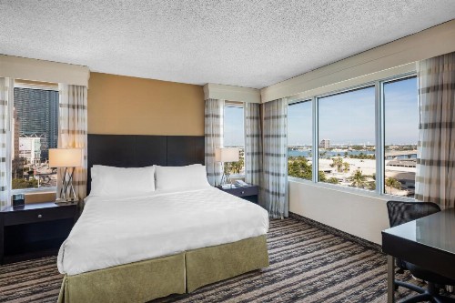 Holiday Inn Hotel Port of Miami-Downtown an IHG Hotel - image 49