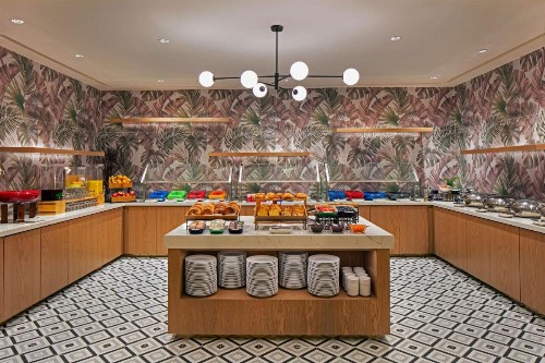 Sonesta Miami Airport - image 10