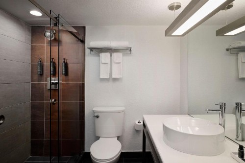 Aloft Miami Dadeland - image 18