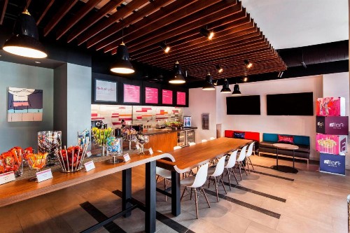 Aloft Miami Dadeland - image 26