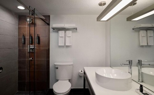 Aloft Miami Dadeland - image 4