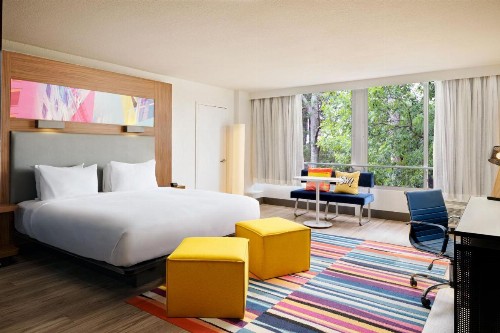 Aloft Miami Dadeland - image 8