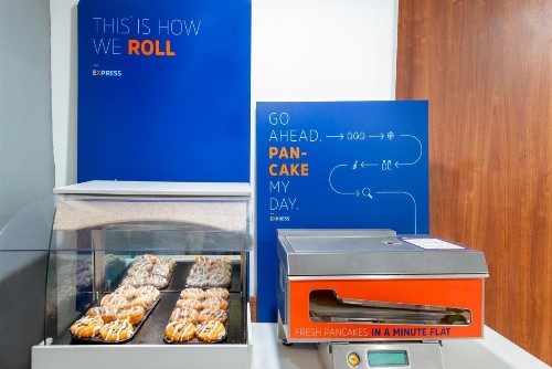 Holiday Inn Express Miami Airport Doral Area an IHG Hotel - image 16