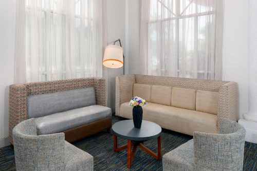 Holiday Inn Express Miami Airport Doral Area an IHG Hotel - image 22