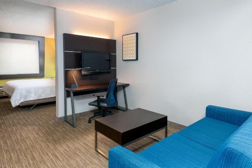Holiday Inn Express Miami Airport Doral Area an IHG Hotel - image 30