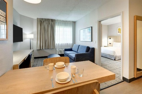Sonesta Simply Suites Miami Airport - image 16