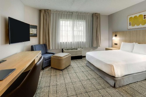 Sonesta Simply Suites Miami Airport - image 19