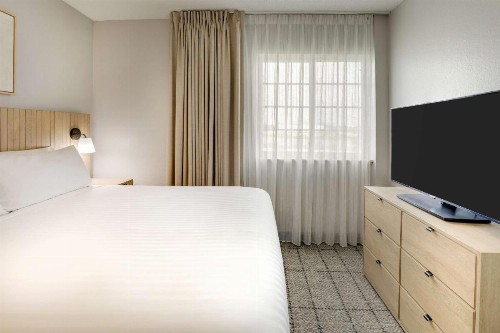 Sonesta Simply Suites Miami Airport - image 22