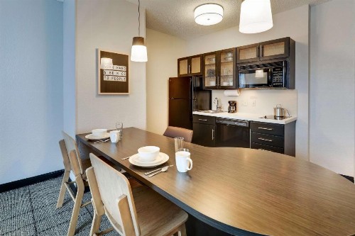 Sonesta Simply Suites Miami Airport - image 34