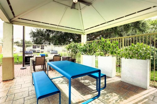 Sonesta Simply Suites Miami Airport - image 42