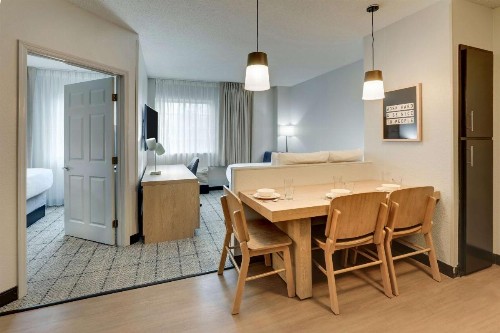 Sonesta Simply Suites Miami Airport - image 5