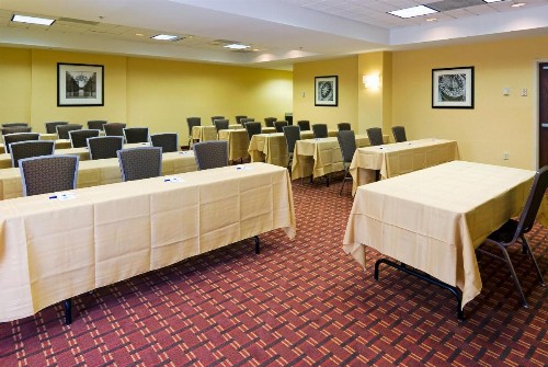Holiday Inn Express Hotel & Suites Kendall East-Miami an IHG Hotel - image 21