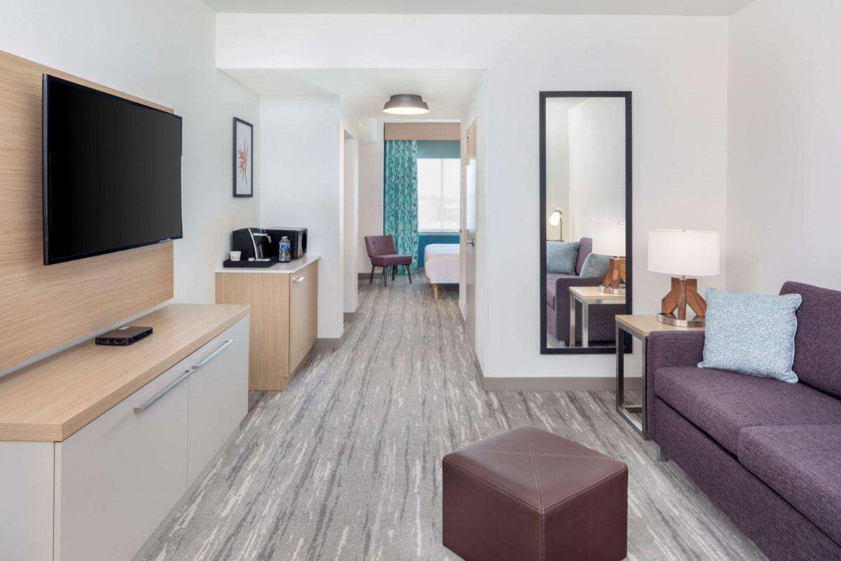 Hilton Garden Inn Miami Airport West - image 7