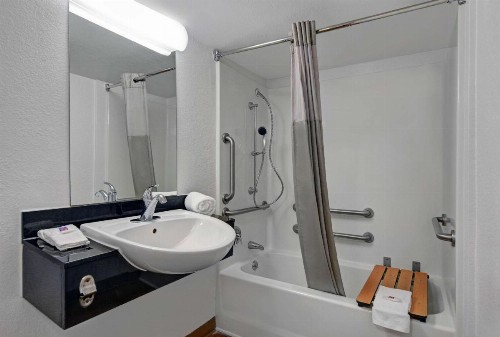 Motel 6-Cutler Bay FL - image 21