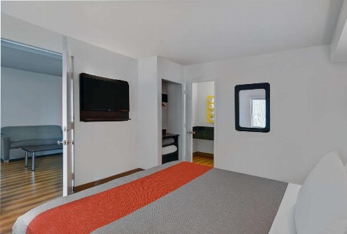 Motel 6-Cutler Bay FL - image 9